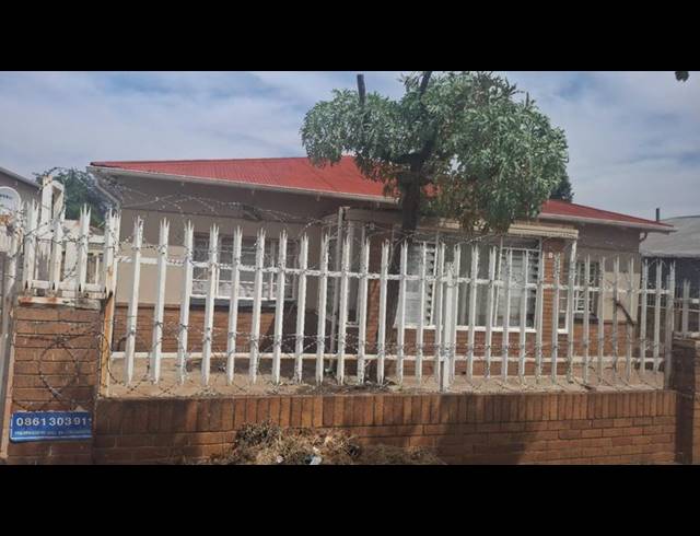 3 BEDROOM HOUSE FOR SALE IN ROSETTENVILLE